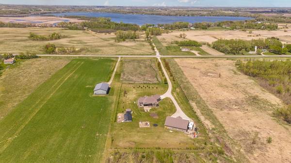 15599 138th AVE NE, Spicer, MN 56288