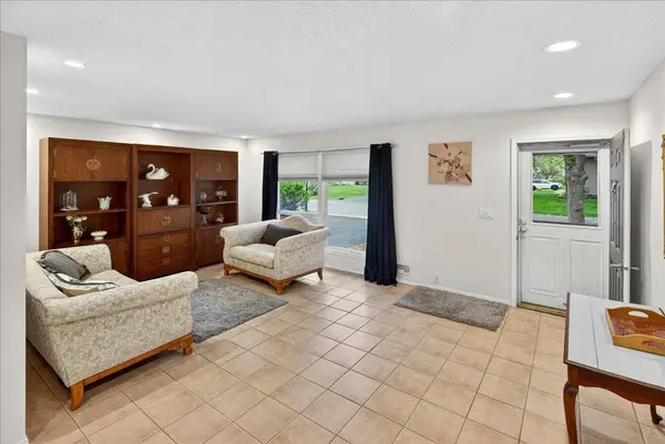 10204 Valley Forge LN N, Maple Grove, MN 55369