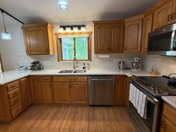 716 Main AVE S, Roseau, MN 56751
