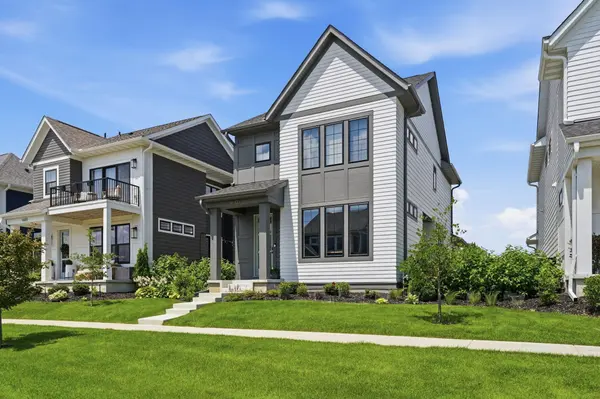 16105 Duvane WAY, Lakeville, MN 55044