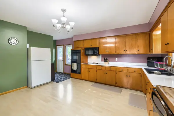 824 6th AVE S, South Saint Paul, MN 55075