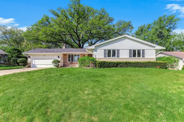 7610 Alden WAY NE, Fridley, MN 55432
