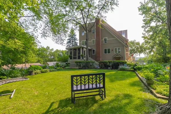 240 Oak ST W #240, Stillwater, MN 55082