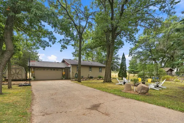 10601 56 1/2 ST, Clear Lake, MN 55319