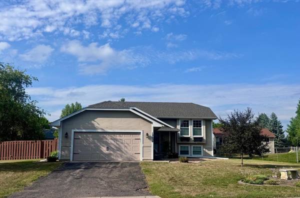 12630 92nd AVE N, Maple Grove, MN 55369