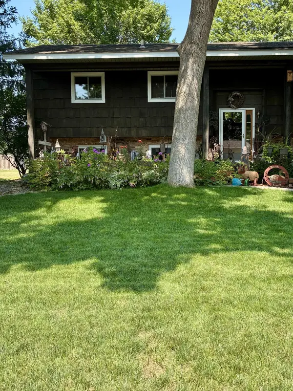 1440 17th ST W, Hastings, MN 55033