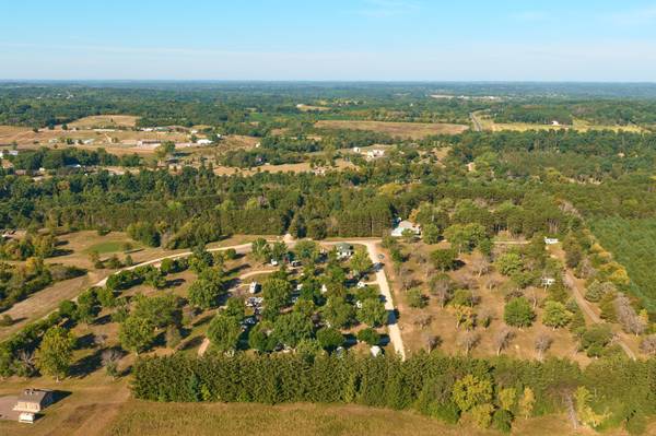 339 Church Hill RD, Somerset, WI 54025