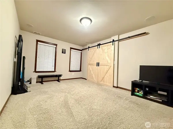 10004 13th Dr SE, Everett, WA 98208