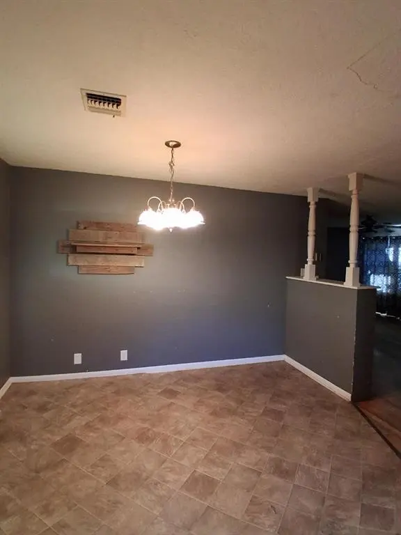 4005 Blaine RD, Shawnee, OK 74804