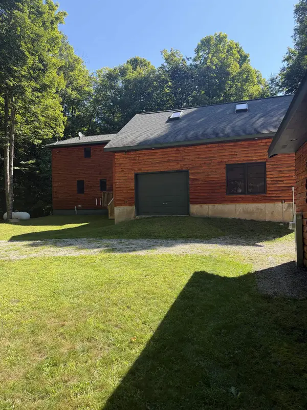 W16449 BLUE HERON LN, Athelstane, WI 54104-9497