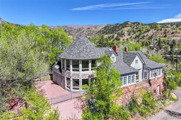 106 Waltham AVE, Manitou Springs, CO 80829