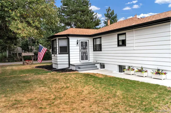 200 S Newland ST, Denver, CO 80226