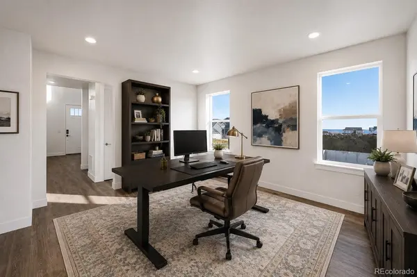 16616 W 93rd PL, Arvada, CO 80007