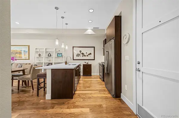 4885 S Monaco ST #201, Denver, CO 80237