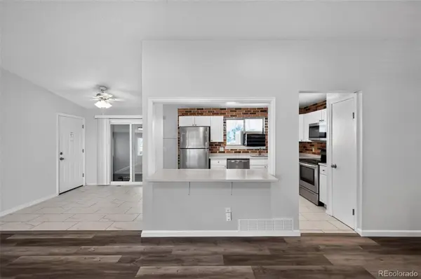 1902 S Truckee ST, Aurora, CO 80013