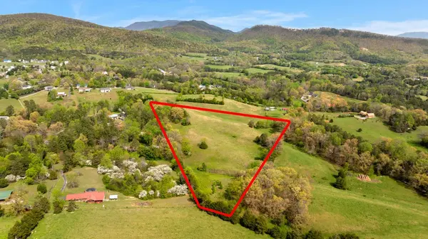 1098 Cummings Chapel Rd, Sevierville, TN 37876