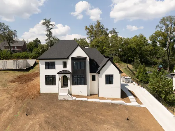 1580 Eastwood Dr, Brentwood, TN 37027