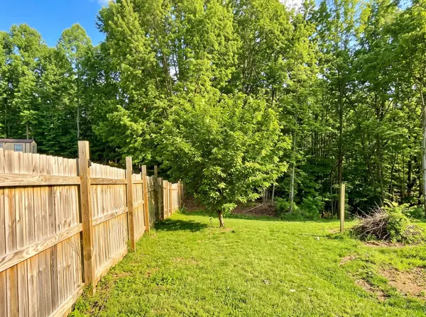 225 Lake Forrest Rd, Lynchburg, TN 37352