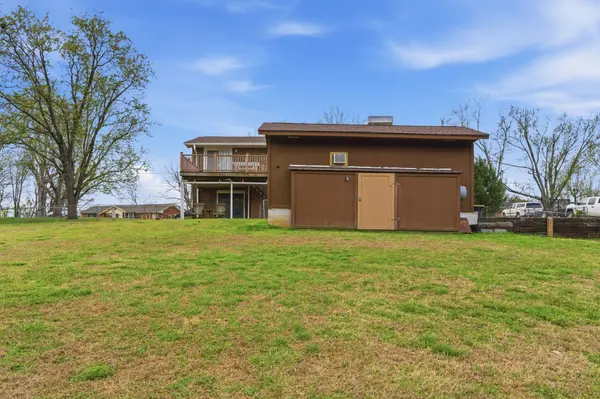 126 Robertson Ave, Greenbrier, TN 37073