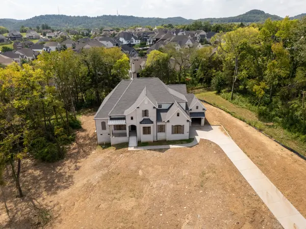 9906 Amarosa Court, Brentwood, TN 37027