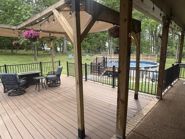 1213 Lake Marie Rd, Gallatin, TN 37066