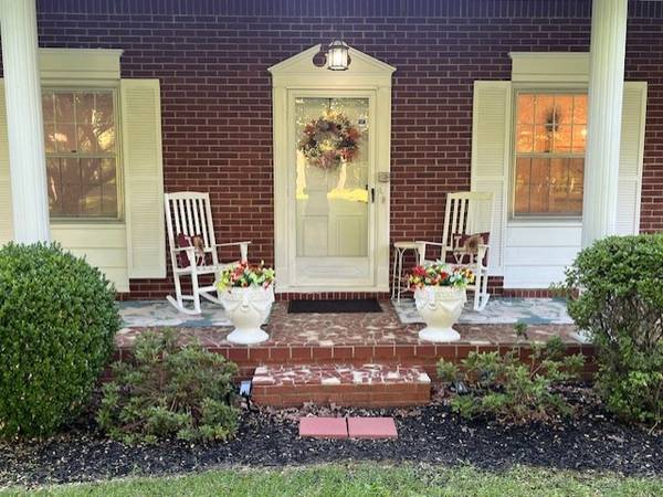 1386 Chisholm Rd, Cypress Inn, TN 38452