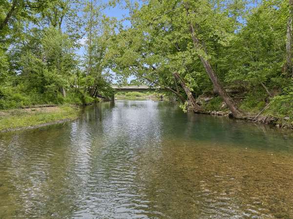 1397 Blue Creek Road #E, Waverly, TN 37185