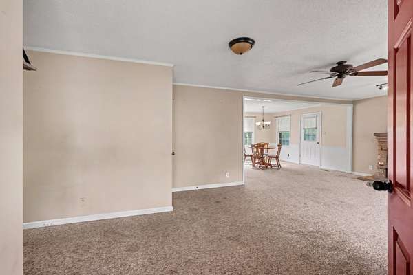 219 8th Ave #S, Lewisburg, TN 37091