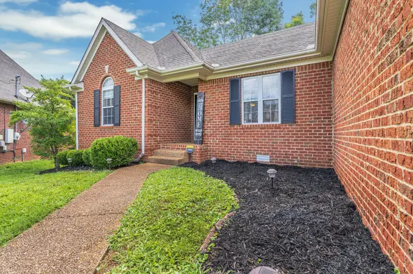 712 Milbridge Ct, Antioch, TN 37013