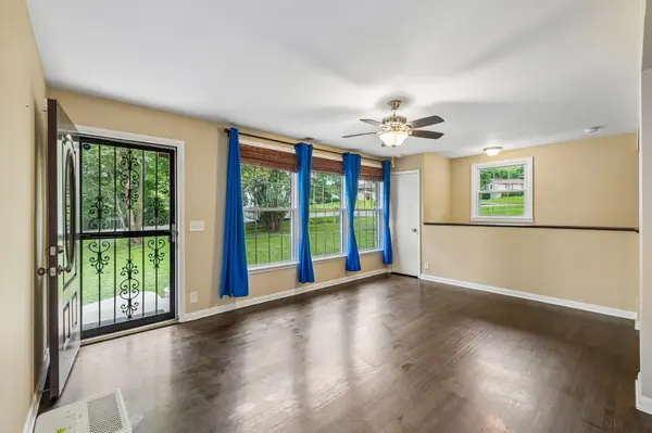 225 Bonnafield Dr, Hermitage, TN 37076
