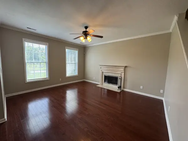 186 Whitman Aly, Clarksville, TN 37043