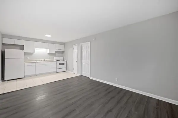 105 Walnut St #8, Clarksville, TN 37042