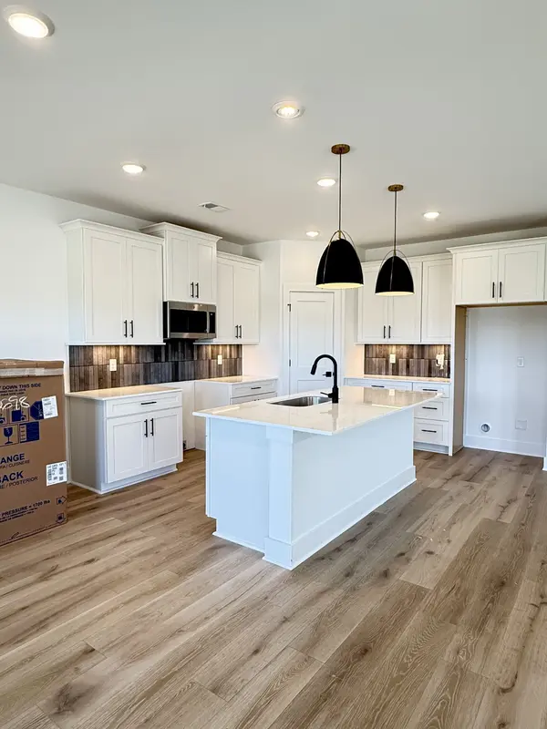 933 Watercourse Court, Nashville, TN 37214