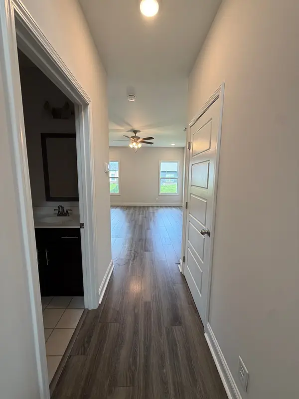 2636 Rafiki Dr, Clarksville, TN 37042