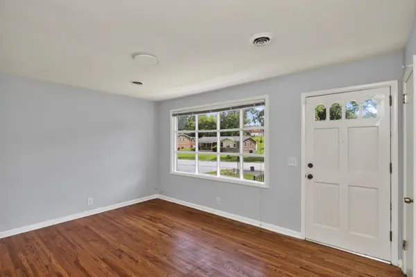 234 Bonnabrook Dr, Hermitage, TN 37076