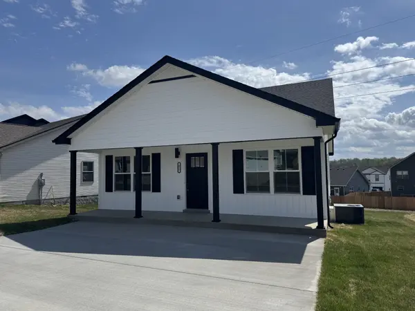 1166 Tybee Dr, Clarksville, TN 37042