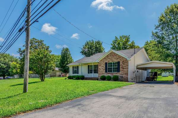 2915 Campbellsville Pike, Columbia, TN 38401