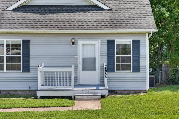 2900 Core Dr, Clarksville, TN 37040