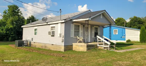 433 Bird St, Shelbyville, TN 37160
