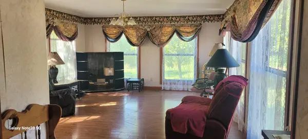 427 Bird St, Shelbyville, TN 37160