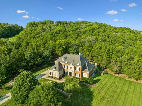 894 Arlington Heights, Brentwood, TN 37027