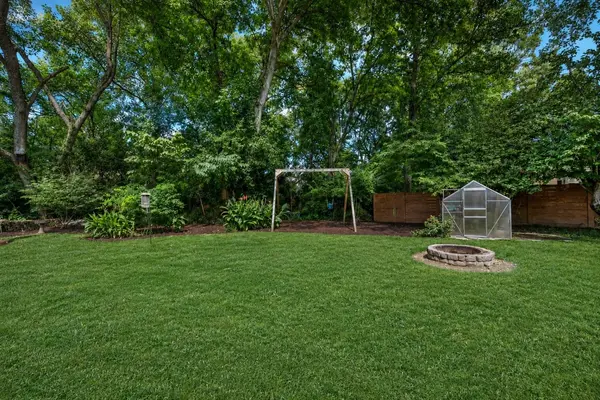 121 Agee Cir #E, Hendersonville, TN 37075