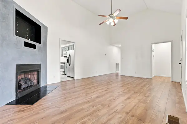 1524 Cedar Springs Cir, Clarksville, TN 37042