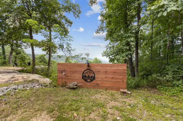 3107 Jackson Point Rd, Sewanee, TN 37375