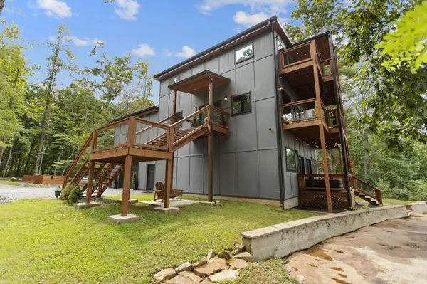 3107 Jackson Point Rd, Sewanee, TN 37375