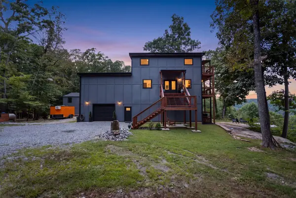 3107 Jackson Point Rd, Sewanee, TN 37375
