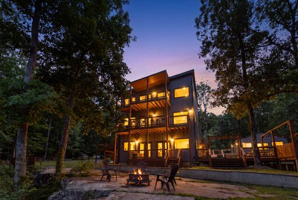 3107 Jackson Point Rd, Sewanee, TN 37375