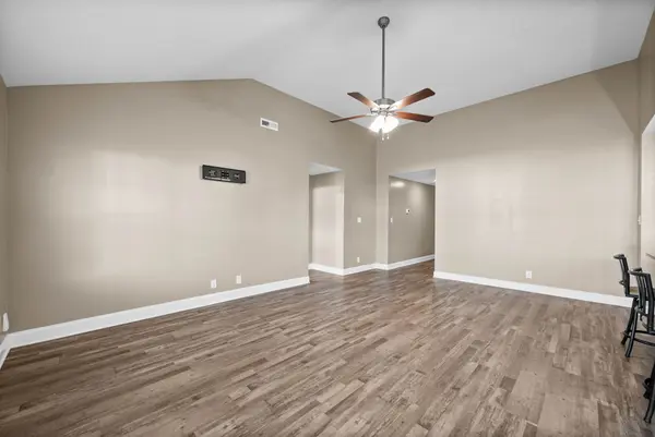 1057 Dublin Dr, Clarksville, TN 37042