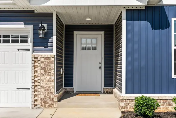 1057 Dublin Dr, Clarksville, TN 37042