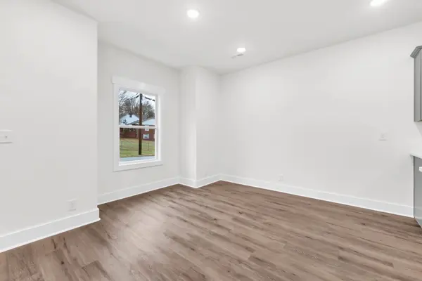 180 Clay Ridge Dr #A1, Clarksville, TN 37040